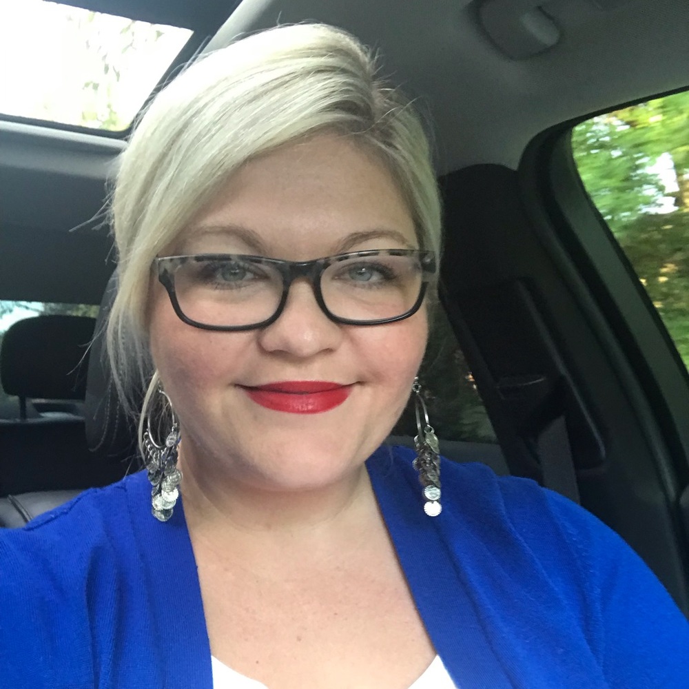 Meet your Posher, Jennifer